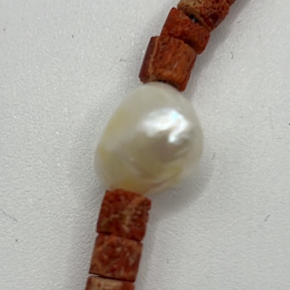 ARTISAN RED SPONGE CORAL, BAROQUE PEARL, & STERLING SILVER 18.5” NECKLACE - Picture 10 of 10